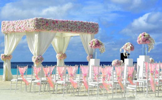 2025年08月25日结婚日子有没有选对？ 办喜事适合吗？