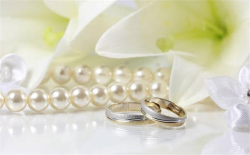 2025年08月25日是否属于结婚吉日？ 今天办婚礼是好日子吗？