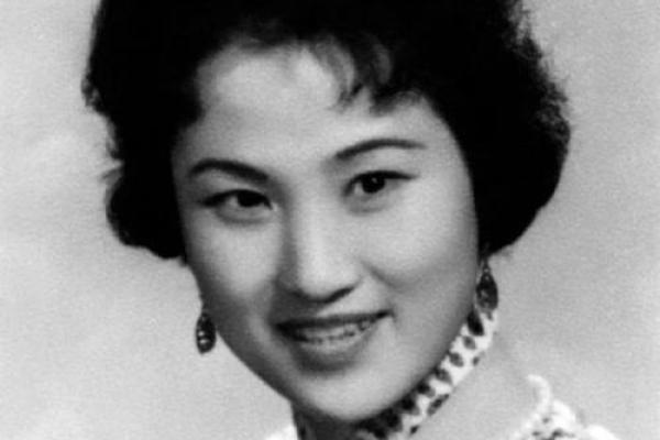 杨开慧八字解读：探索命运与性格的深层联系