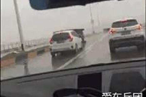 办公室台风水调整：提升工作效率与运气的关键