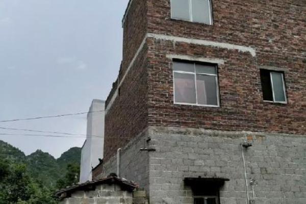 包角房风水不良影响与化解方法全解析