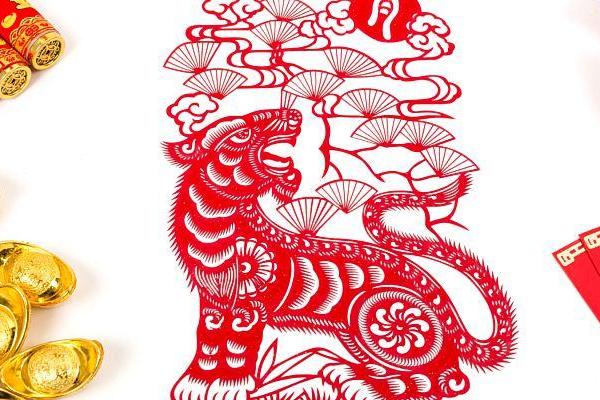 属虎人在本命年如何面对感情的起伏