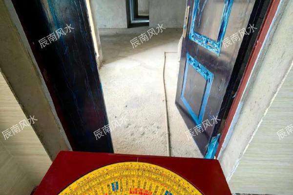 真八宅风水精华荟萃：揭秘风水奥秘与生活运势的完美结合