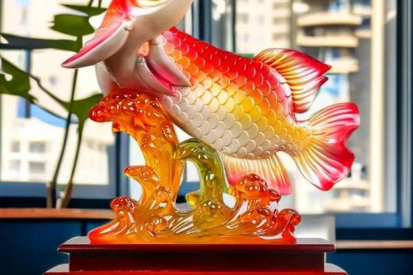 办公室桌面风水最佳养鱼推荐助力财运提升