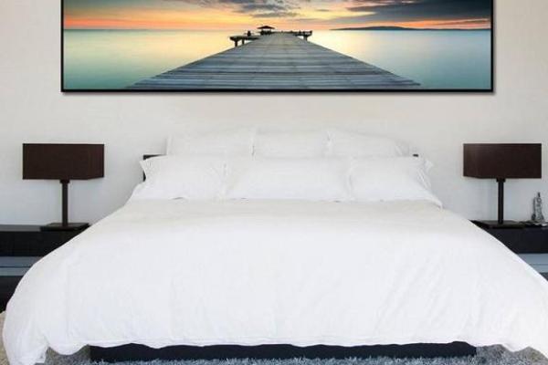 从风水角度看卧室床头装饰的重要性 从风水角度看卧室床头装饰的重要性