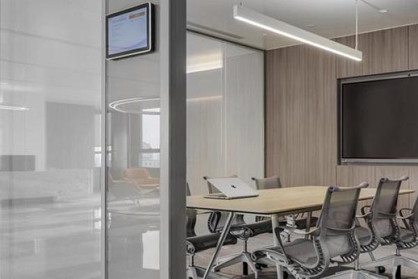 办公室风水:优化工作环境的关键要素 办公室风水:优化工作环境的关键要素