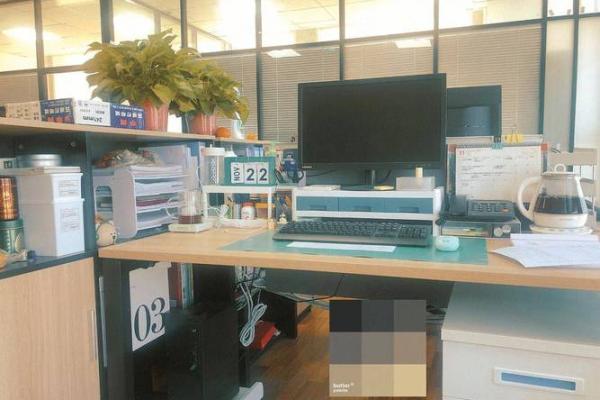 L型办公桌与风水:提升事业运的摆放建议 L型办公桌与风水:提升事业运的摆放建议