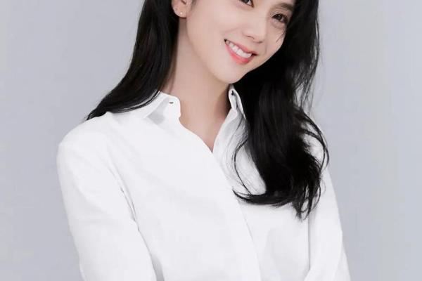 从韩国女星名字看娱乐圈的命名趋势