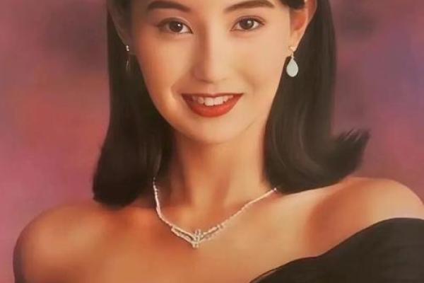 从张曼玉生辰八字看她的成功与坎坷