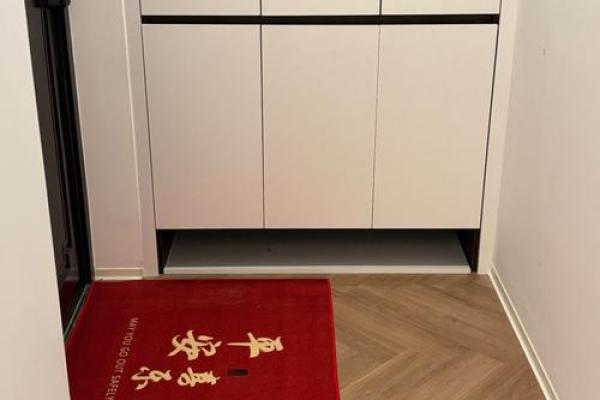 不同地垫颜色对家庭风水的影响 不同地垫颜色对家庭风水的影响