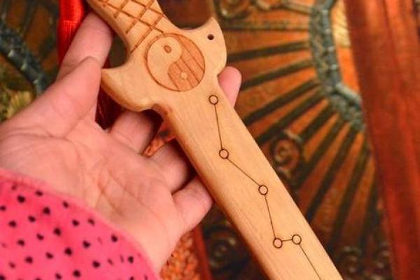 宝剑风水助力招财的秘密揭秘 宝剑风水助力招财的秘密揭秘