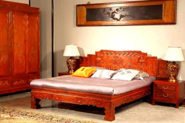 床招财风水布局:打造财运满满的卧室 床招财风水布局:打造财运满满的卧室