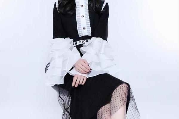 张韶涵八字解析:她的命运如何影响了事业与爱情? 张韶涵八字解析:她的命运如何影响了事业与爱情?