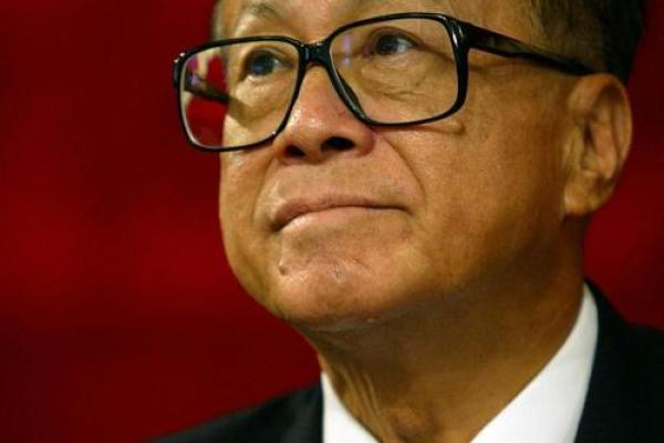 从李嘉诚的生活看风水对事业的影响