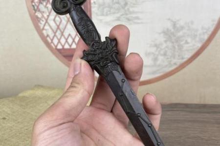 宝剑在风水中的独特作用与摆放技巧